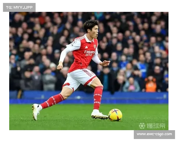 官方：日本后卫富安健洋加盟意甲，转会费创纪录